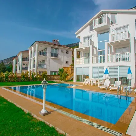 Solite Villa, Oezel Havuzlu, * 페티예