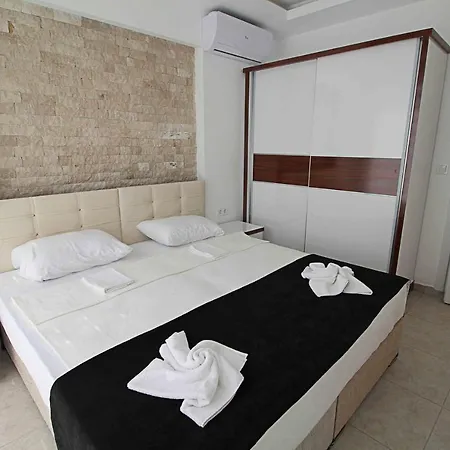 Solite Villa, Oezel Havuzlu, * 费特希耶
